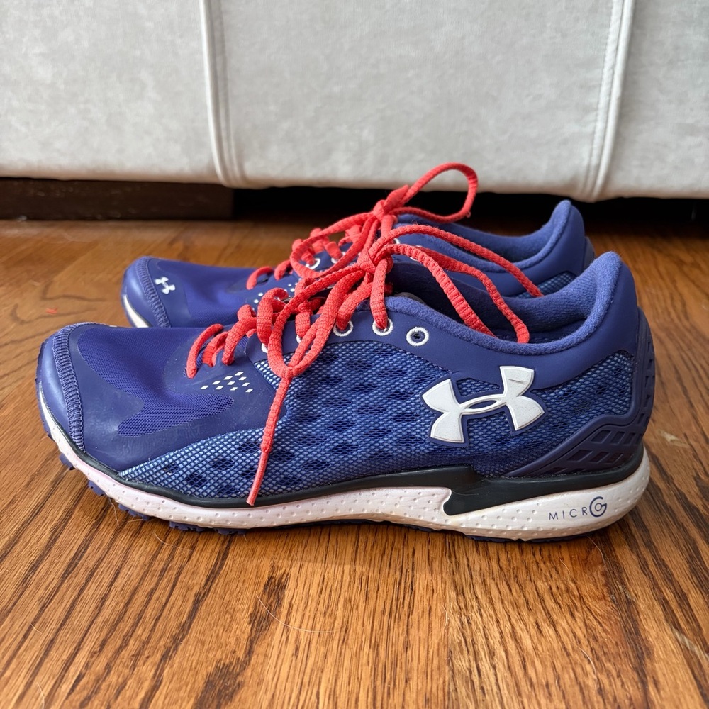 Under Armour HOVR Infinite Summit 2 road-running shoe